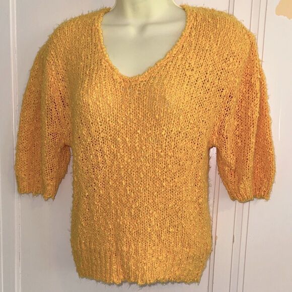 Vintage 80s Sunny (Stein Mart) Golden Yellow Short Sleeve Boucle Acrylic Sweater - Picture 1 of 9